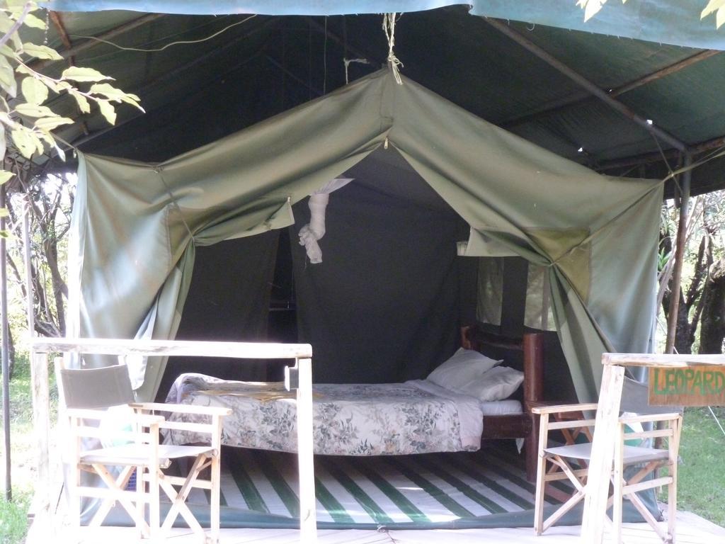 Enchoro Wildlife Camp Hotel Ololaimutiek Buitenkant foto
